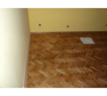 Renovace mezer mezi parketami 2